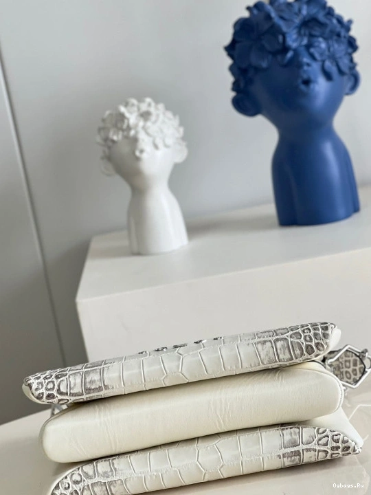 PM VUITTON LOUIS COUSSIN 0427